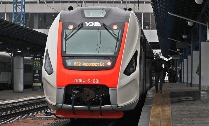Новый поезд Бориспольского экспресса сломался на полпути