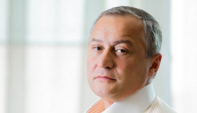 Суд закрыл часть дела экс-нардепа Геннадия Бобова