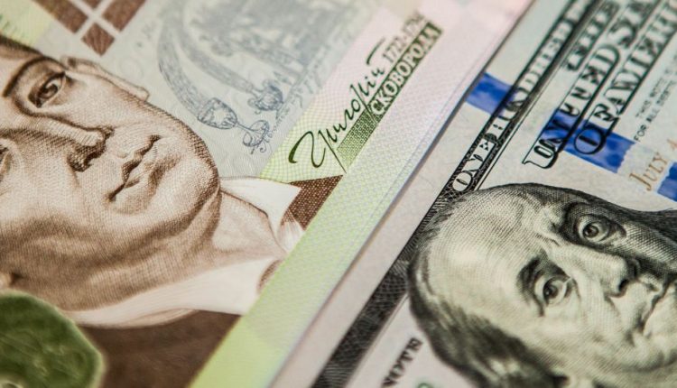 Порог финмониторинга увеличен до 400 тысяч гривен