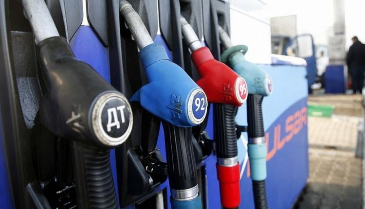 SOCAR и Газтрим выиграли тендер Минобороны на поставку дизтоплива