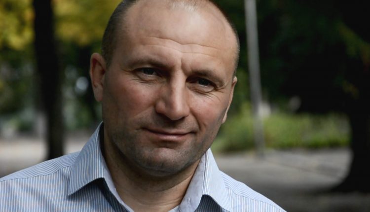 Мэр Черкасс намерен подать в суд на Зеленского