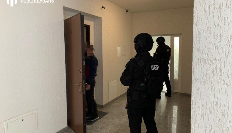 В Киеве провели обыски в налоговой службе