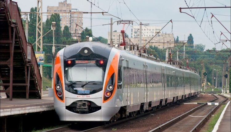 Начата продажа билетов на поезда Интерсити в Кривой Рог, Харьков, Одессу и Константиновку