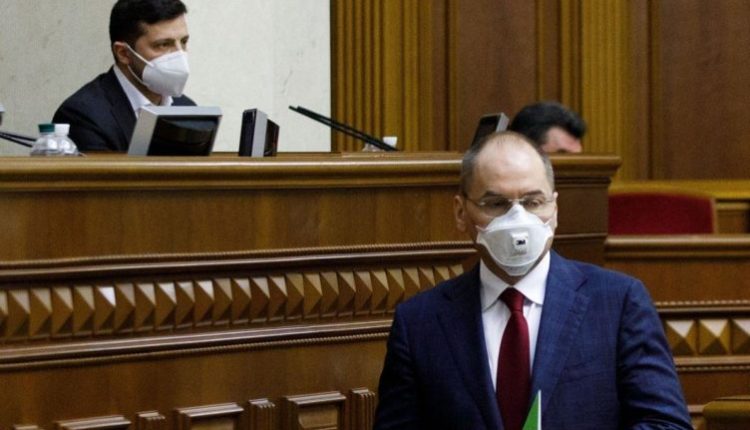 Стало известно, как Минздрав поделил 3 млрд на защиту медиков