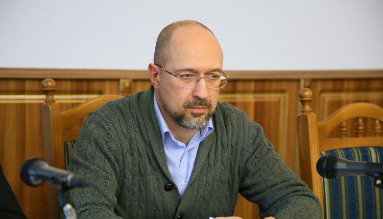 Денис Шмыгаль получил за год 3,4 млн гривен доходов