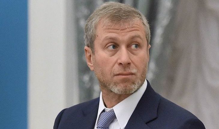 Великобритания ввела санкции против компании Evraz Абрамовича
