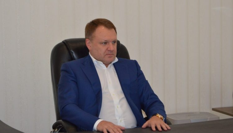 Виталий Кропачев против Игоря Коломойского