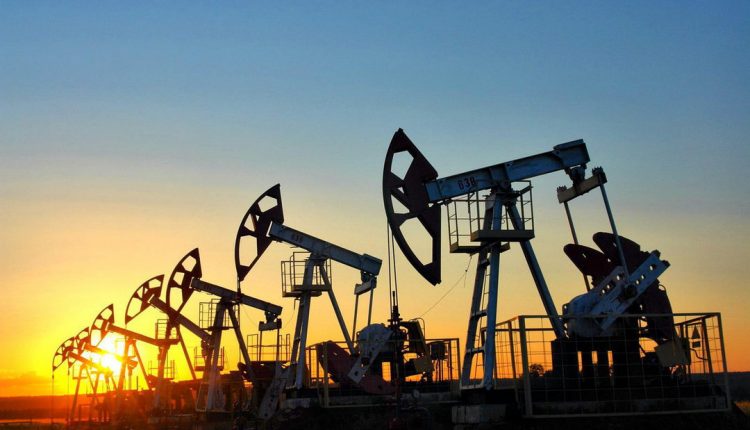 США планирует запретить импорт российской нефти – Bloomberg