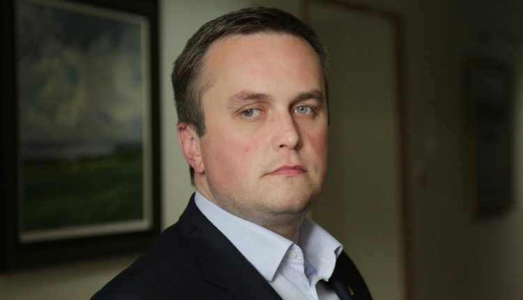 Глава САП Назар Холодницкий заработал в июне 317 тысяч