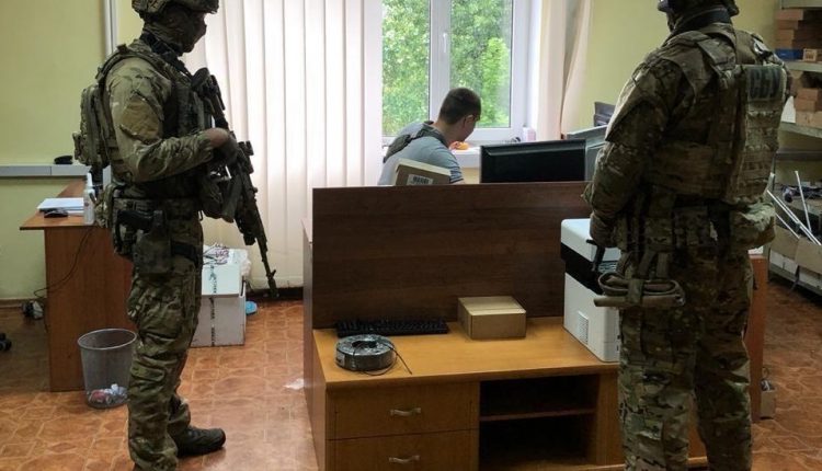 Правоохранители проводят обыски у менеджмента государственного «Центрэнерго»