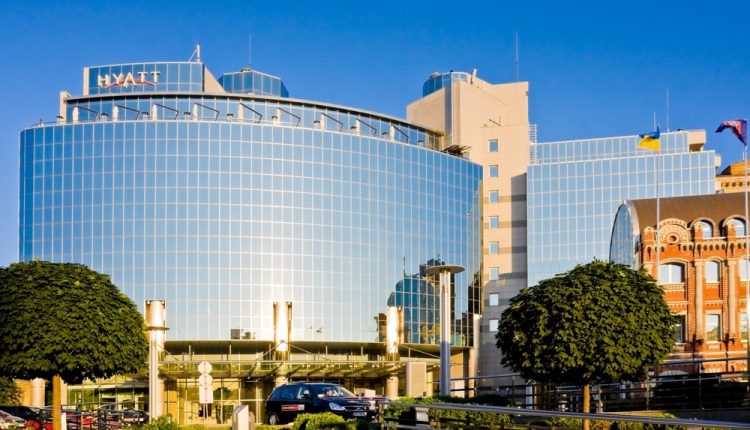 Антимонопольный комитет разрешил продажу доли в столичном отеле Hyatt