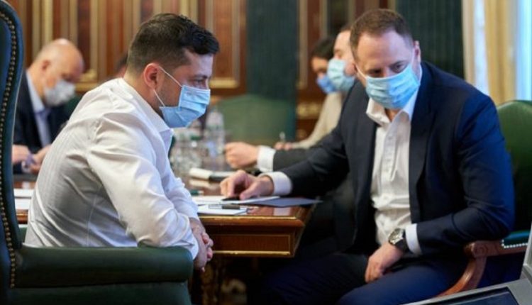 Мендель рассказала о состоянии Зеленского и Ермака