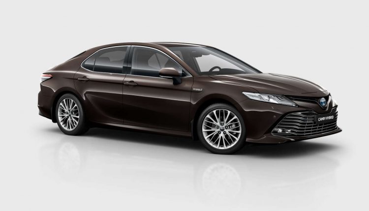 «Центрэнерго» накупило авто Toyota Camry почти по миллиону