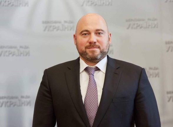 Нардеп Столар купил бизнес-центр «Парус»