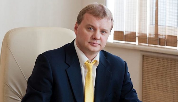 Экс-нардеп Фурсин оспаривает в суде ликвидацию «Мисто Банка»