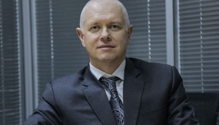 Бывший топ-менеджер «Приватбанка» переписал состояние на семью после задержания