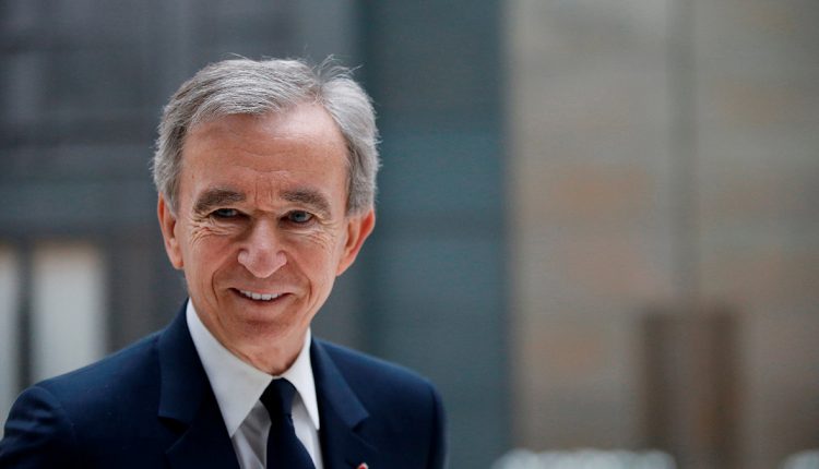 Рейтинг миллиардеров Forbes возглавил Бернар Арно