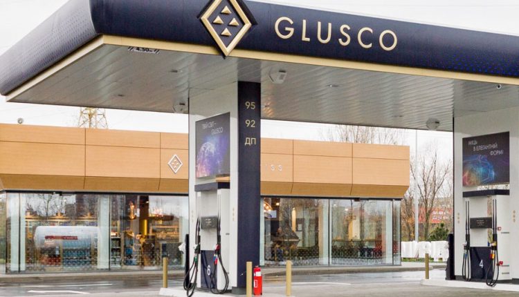 Glusco сдала в аренду более половины своих АЗС