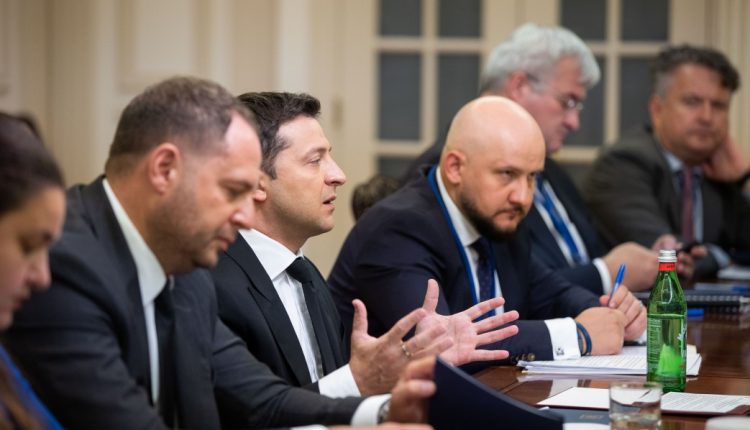 Зеленский в США предложил бизнесменам «стать частью процесса трансформации Украины»