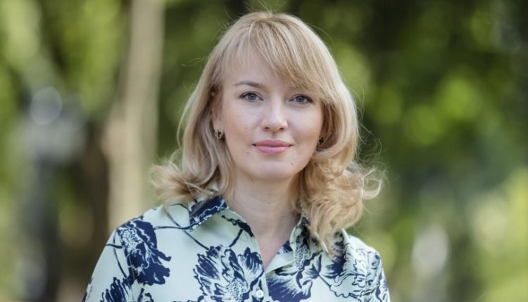 «Боец и активный член»: «Слугу народа» возглавила Елена Шуляк